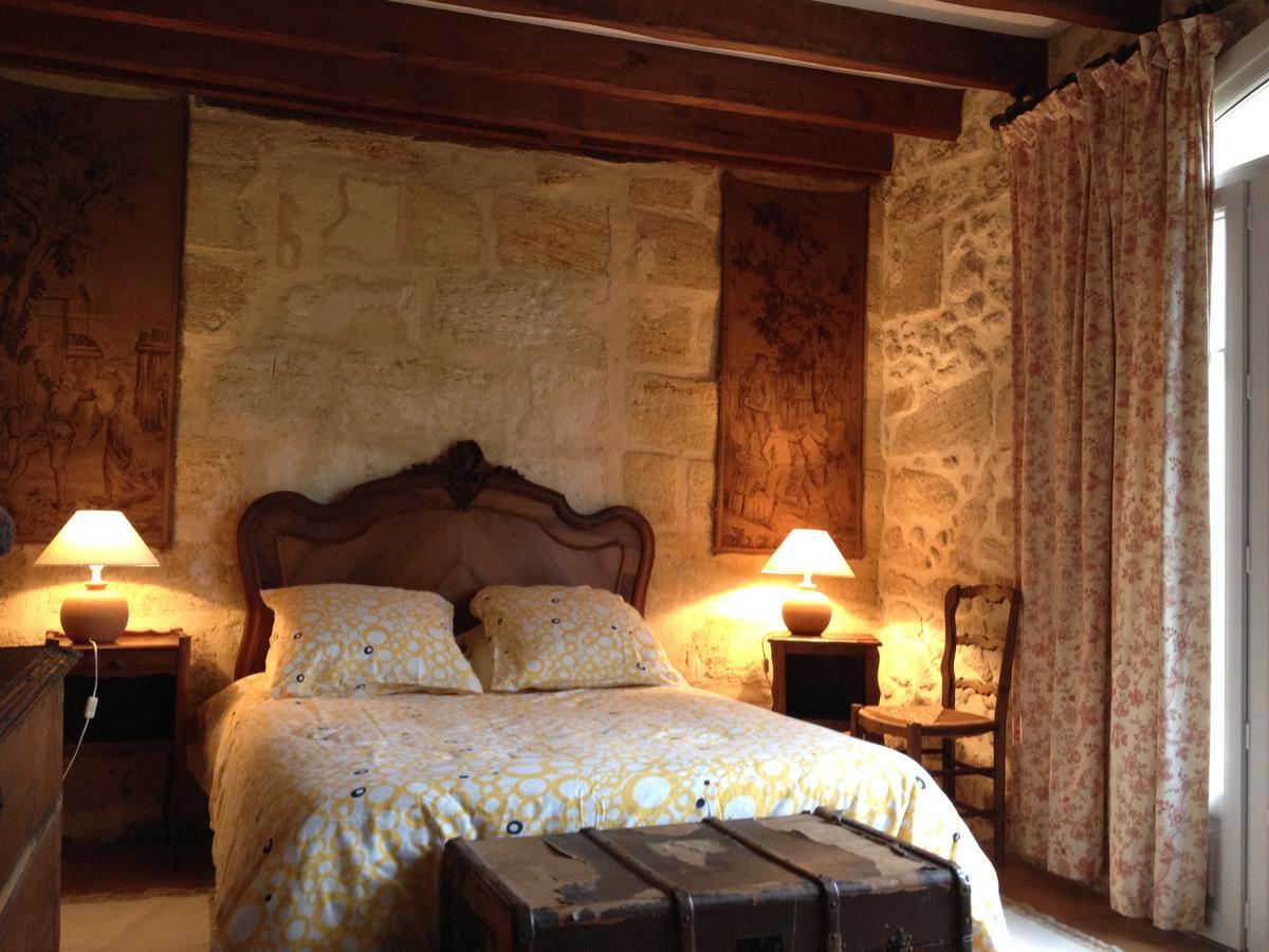 La Maison De Papassus Bed & Breakfast Montpeyroux  Rom bilde